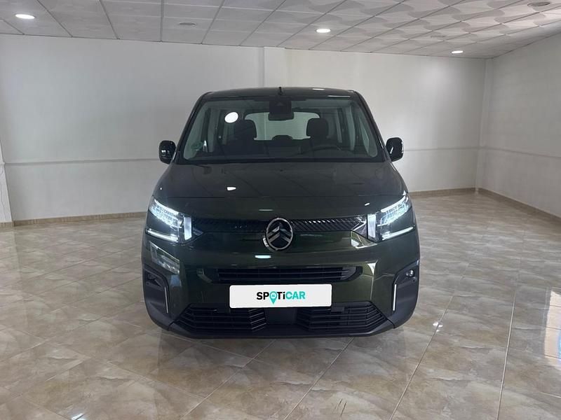 Usado Citroën Berlingo 102 CV (75 kW) 2025 Verde Monovolumen