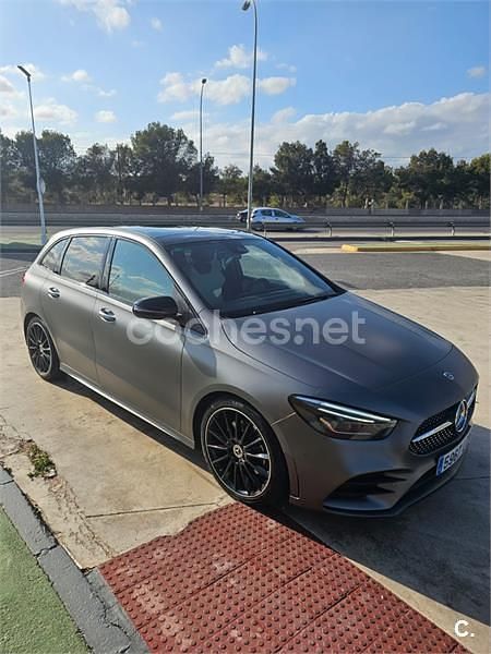 Gris / plata Usado 2019 Mercedes B220 Monovolumen | 22.000 € - Imagen 1/4