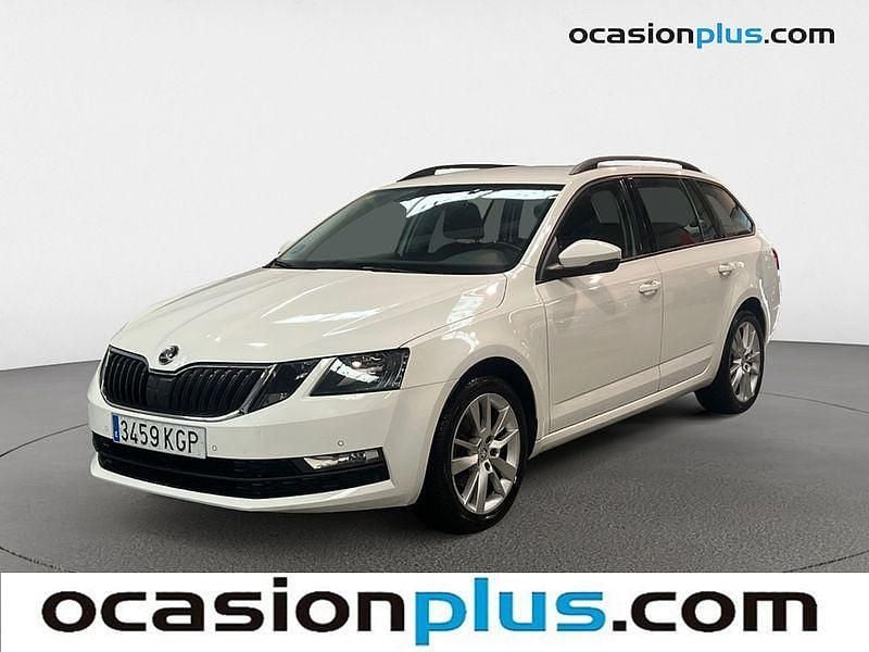 Blanco Usado 2018 Skoda Octavia Familiar | 11.955 € (Super precio) - Imagen 1/4