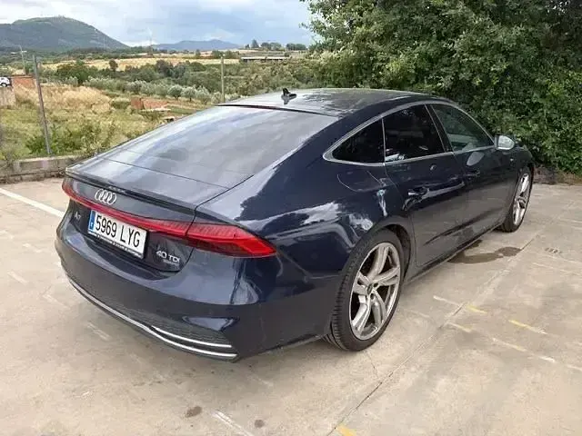Usado Audi A7 S-Line 204 CV (150 kW) 2022 Azul Berlina