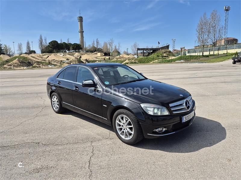 Usado Mercedes C280 Avantgarde 231 CV (169 kW) 2007 Negro Berlina