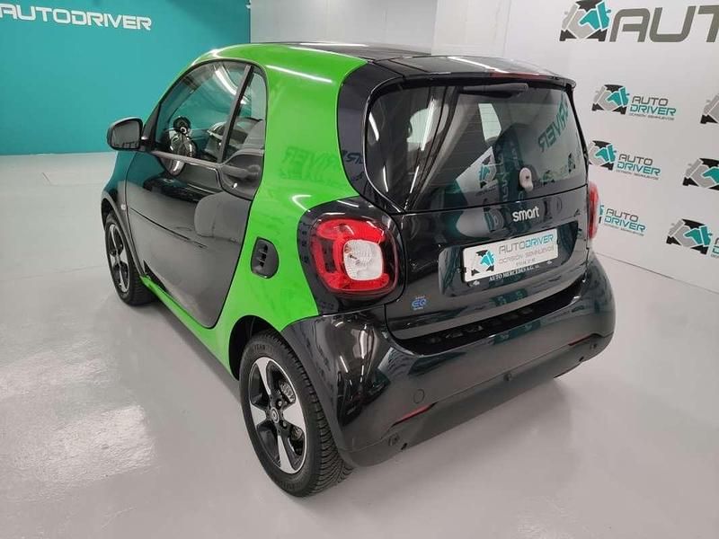 Usado Smart ForTwo Coupé 60 kW (82 CV) 2021 Negro Coupe