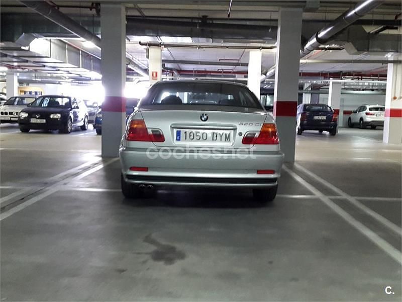 Usado BMW 320 150 CV (110 kW) 2000 Gris / plata Coupe