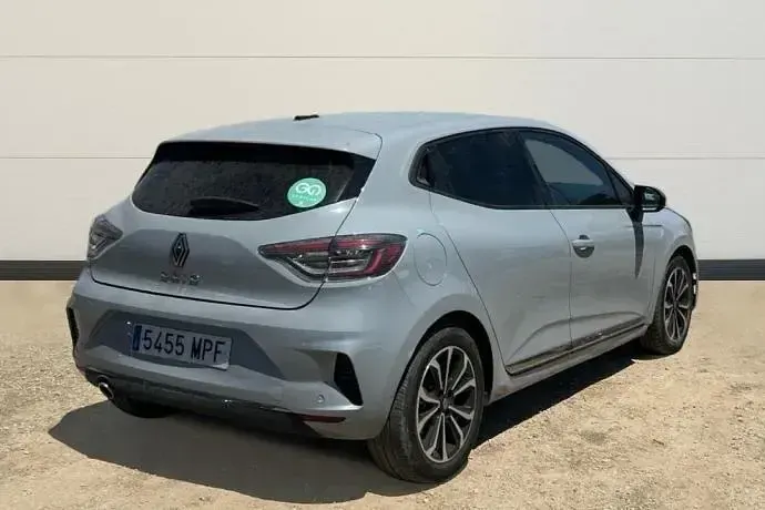 Usado Renault Clio Techno 90 CV (66 kW) 2024 Utilitario