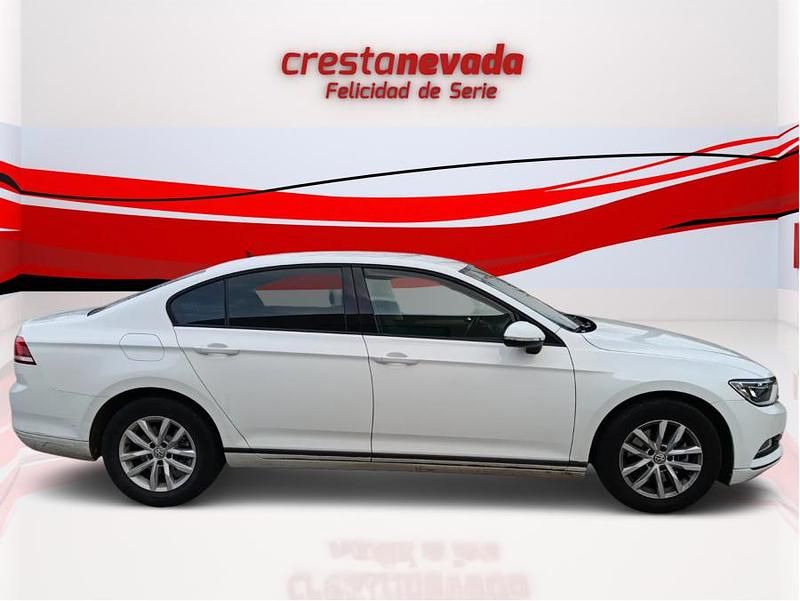 Usado VW Passat Edition 125 CV (91 kW) 2017