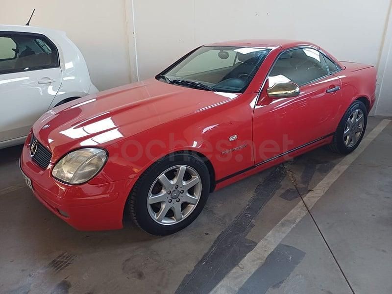Usado Mercedes SLK230 193 CV (141 kW) 1999 Rojo Descapotable
