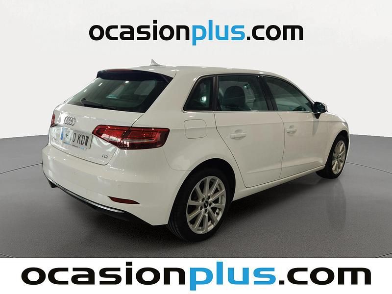 Usado Audi A3 Design 116 CV (85 kW) 2017 Blanco
