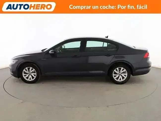 Usado VW Passat 122 CV (89 kW) 2020 Gris Berlina