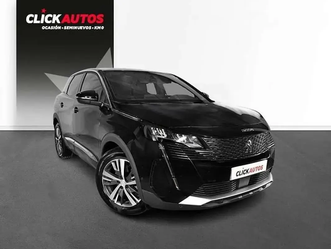 Usado Peugeot 3008 Allure 131 CV (96 kW) 2023 Negro SUV