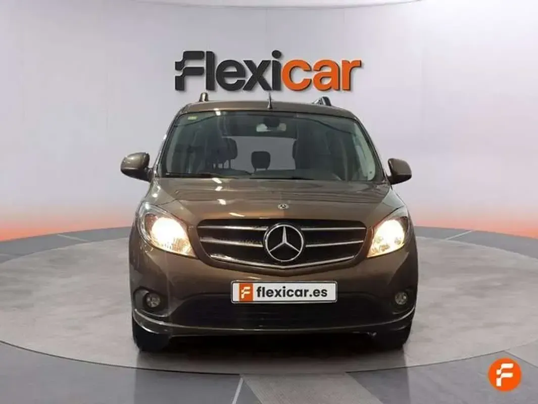 Usado Mercedes Citan 108 80 CV (58 kW) 2020 Marrón Monovolumen