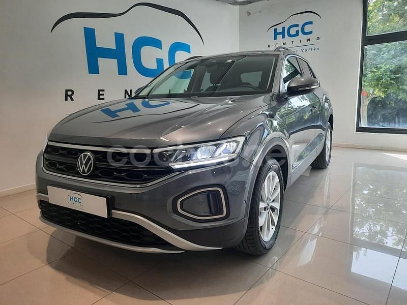 Gris / plata Usado 2025 VW T-Roc SUV | 28.490 € (Precio justo) - Imagen 1/4