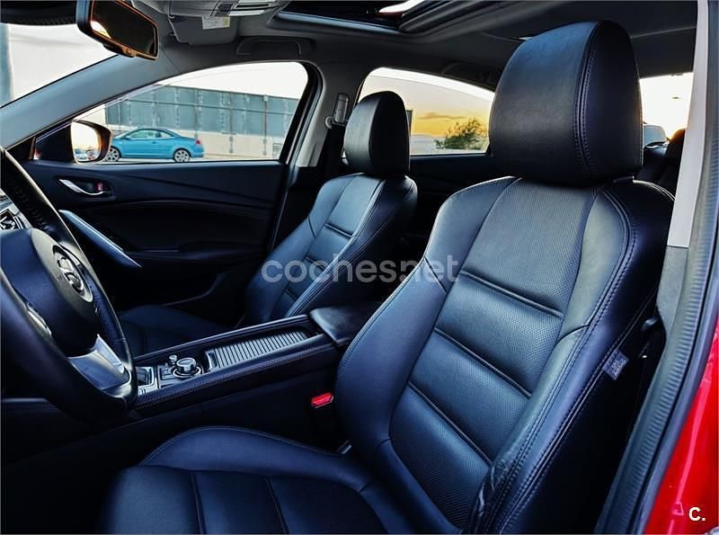 Usado Mazda 6 Luxury 192 CV (141 kW) 2015 Rojo Berlina
