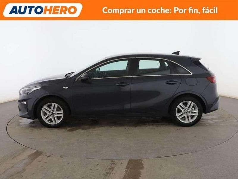 Usado Kia Ceed 101 CV (74 kW) 2019 Gris Utilitario