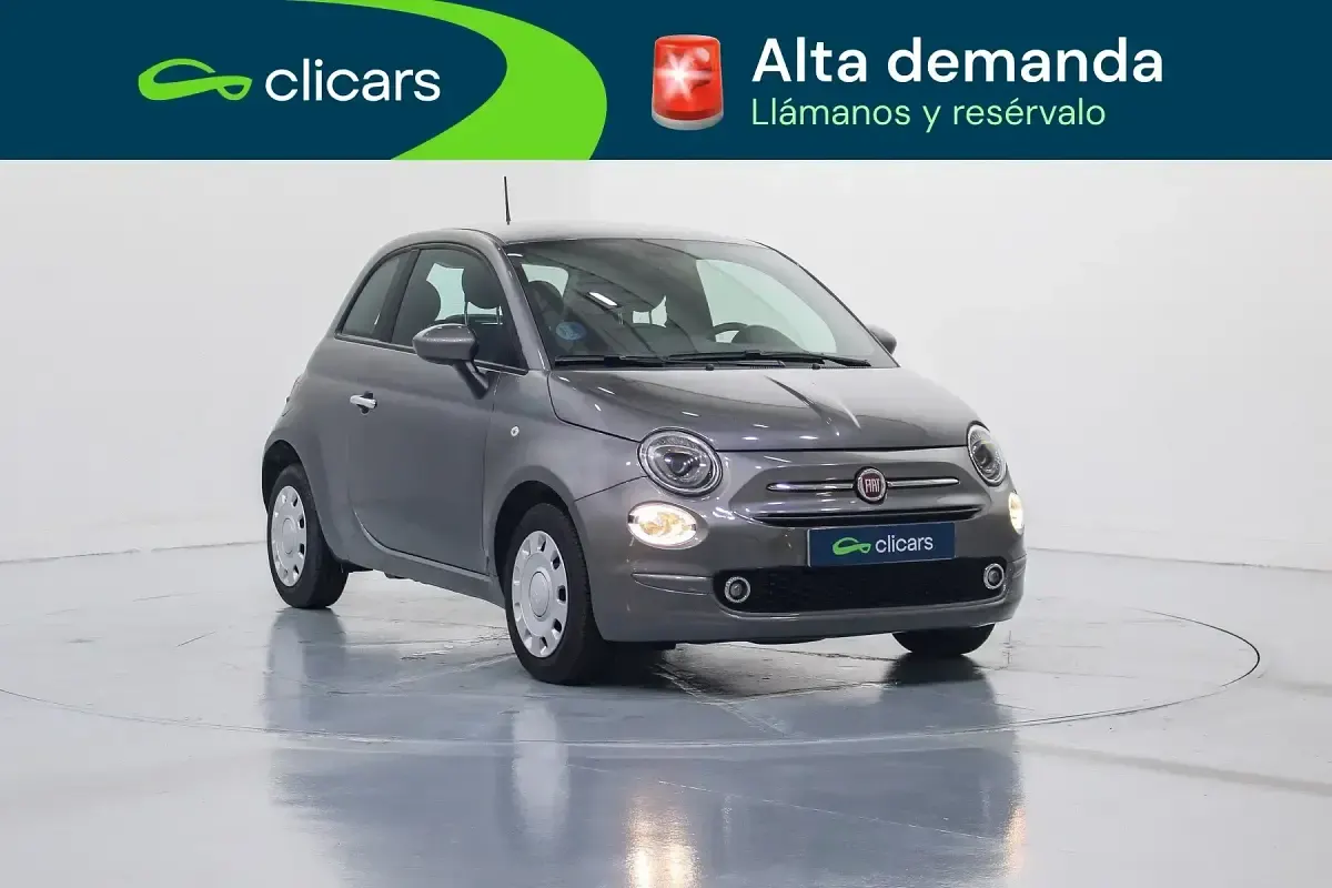 Usado Fiat 500 70 CV (51 kW) 2022 Gris Utilitario