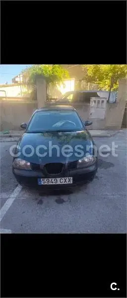 Usado Seat Ibiza Sport 100 CV (73 kW) 2004 Negro Utilitario