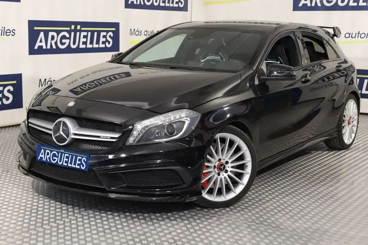 Begagnad Mercedes A45 AMG AMG 360 HK (264 kW) 2014 Halvkombi