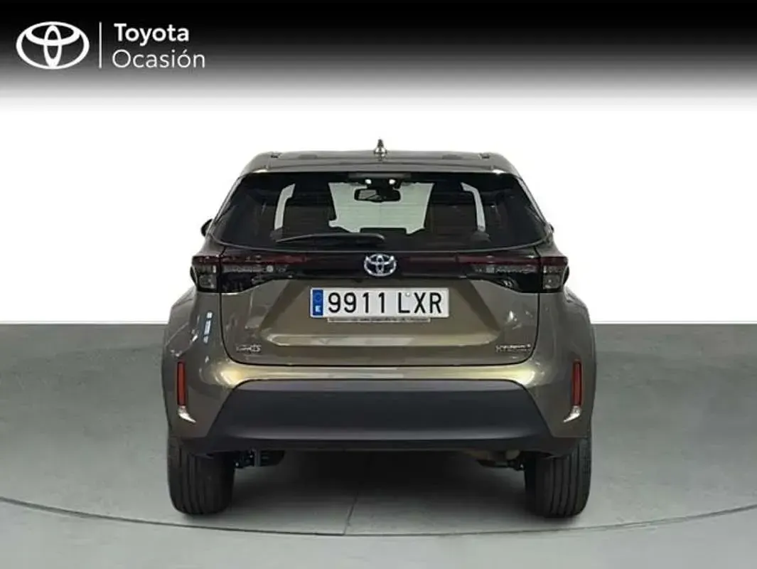 Używany Toyota Yaris Cross Active 116 KM (85 kW) 2022 Zielony SUV