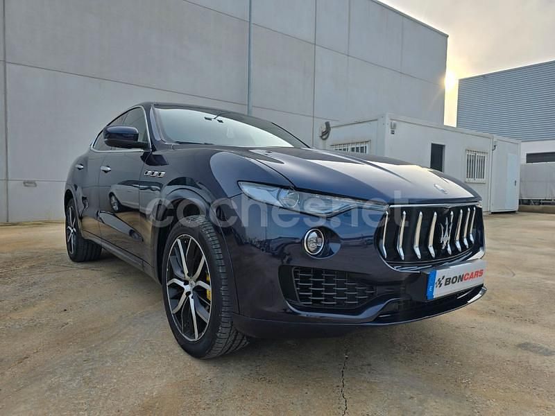 Azul Usado 2018 Maserati Levante SUV | 36.990 € (Super precio) - Imagen 1/4