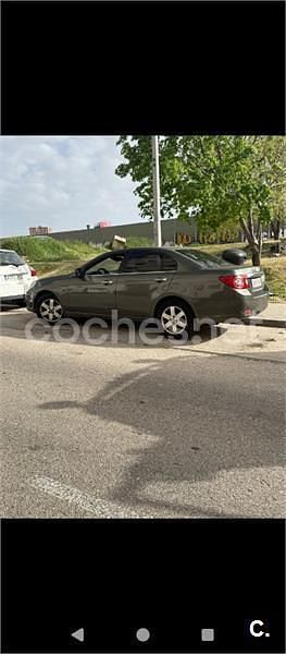 Usado Chevrolet Epica 150 CV (110 kW) 2008 Gris / plata Berlina