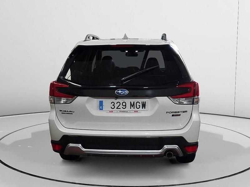 Usado Subaru Forester 150 CV (110 kW) 2023 Blanco SUV