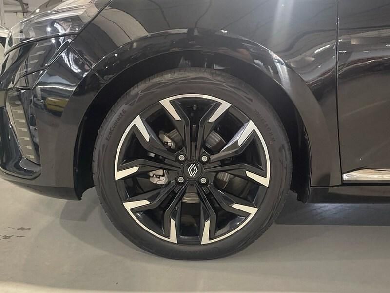 Usado Renault Clio V Techno 90 CV (66 kW) 2024 Negro Berlina