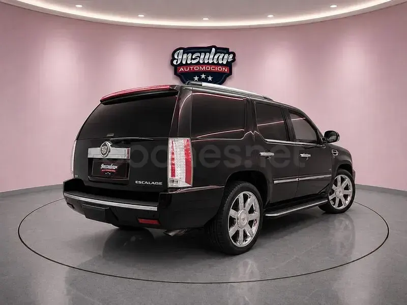 Usado Cadillac Escalade 409 CV (300 kW) 2011 Negro SUV