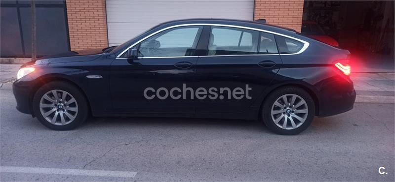 Usado BMW 530 Gran Turismo 245 CV (180 kW) 2011 Azul Berlina