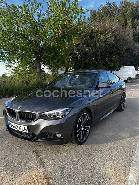 Usado BMW 320 Gran Turismo 190 CV (139 kW) 2018 Gris / plata Berlina