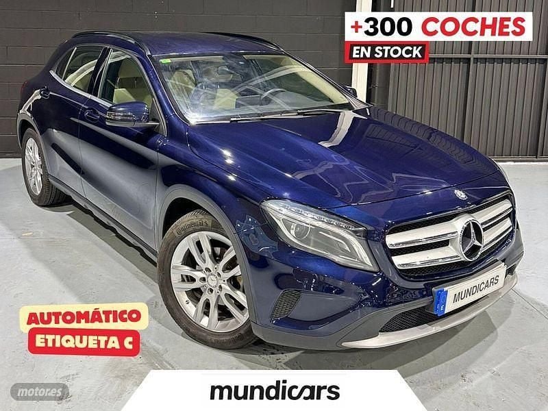 Usado Mercedes GLA200 Style 136 CV (100 kW) 2017 Azul SUV