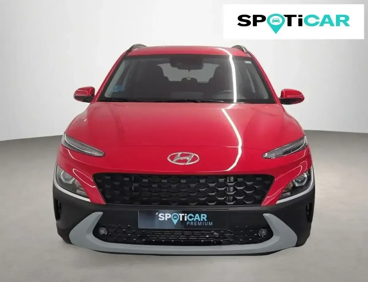 Usado Hyundai Kona 120 CV (88 kW) 2022 Rojo SUV