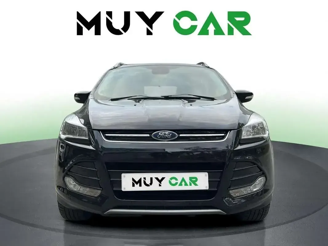 Usado Ford Kuga Titanium 150 CV (110 kW) 2016 Negro SUV