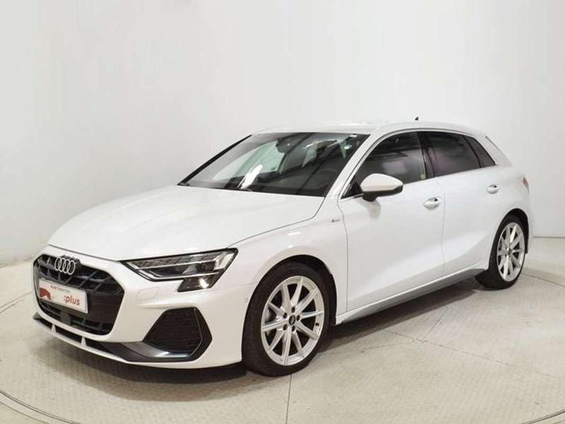 Usado Audi A3 Sportback S-Line 150 CV (110 kW) 2025 Blanco Utilitario