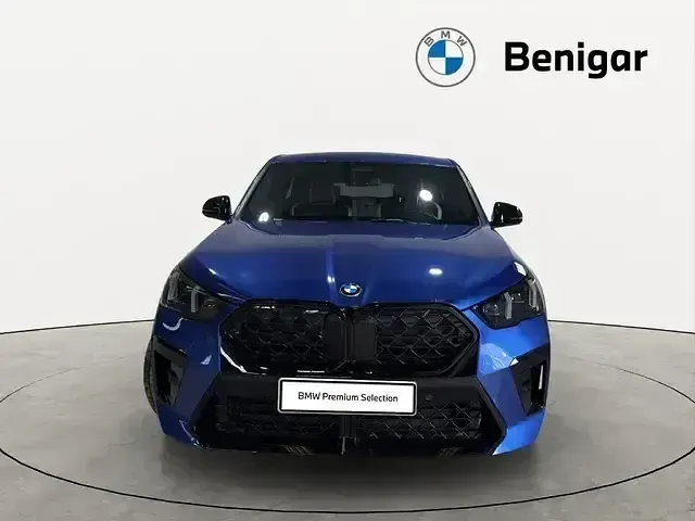 Usado BMW X2 Comfort Edition 150 HP (110 kW) 2024 Azul SUV