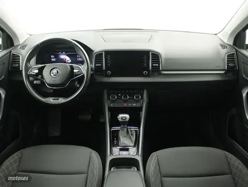 Usado Skoda Karoq Ambition 150 CV (110 kW) 2021 Negro SUV