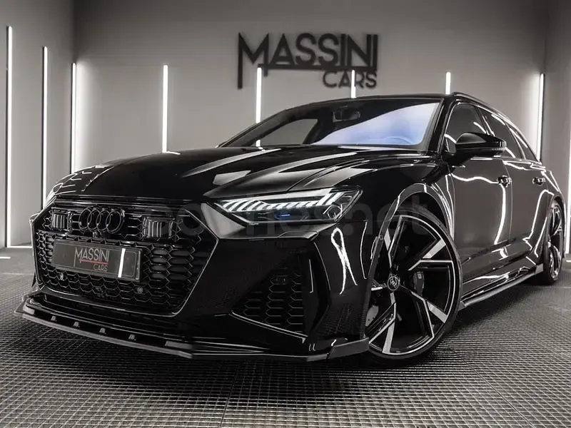 Usado Audi RS6 600 CV (441 kW) 2021 Negro Familiar