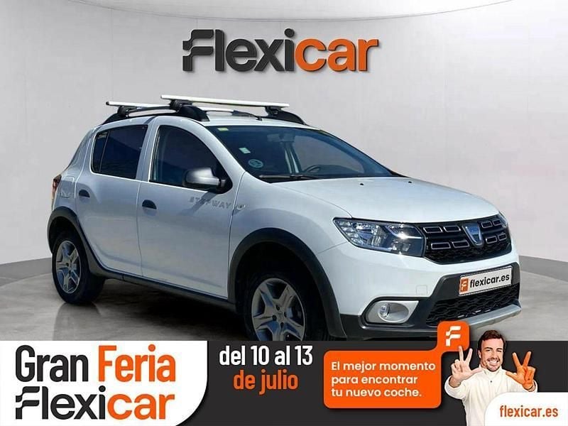 Blanco Usado 2019 Dacia Sandero Comfort Utilitario | 11.390 € (Precio justo) - Imagen 1/2