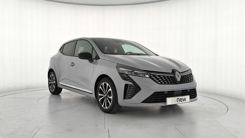 Usado Renault Clio V Techno 100 CV (73 kW) 2025 Gris Berlina