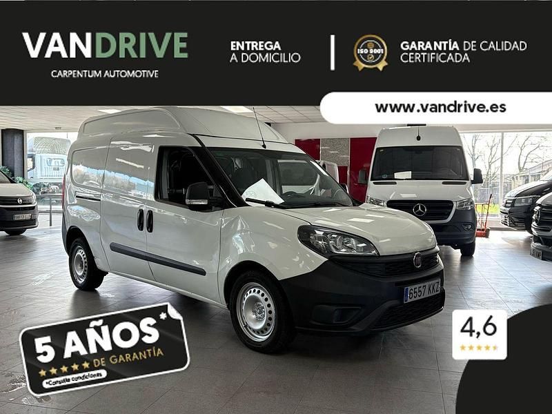 Blanco Usado 2018 Fiat Doblò Monovolumen | 8900 € - Imagen 1/4