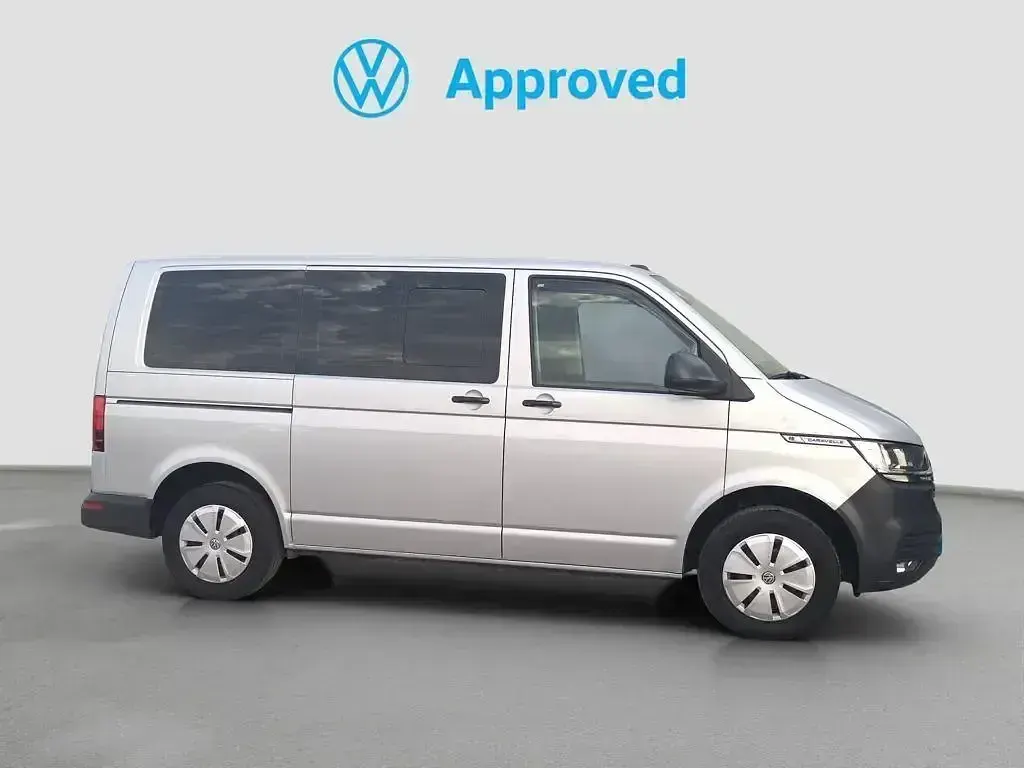 Usado VW Caravelle 110 CV (80 kW) 2021 Gris Van