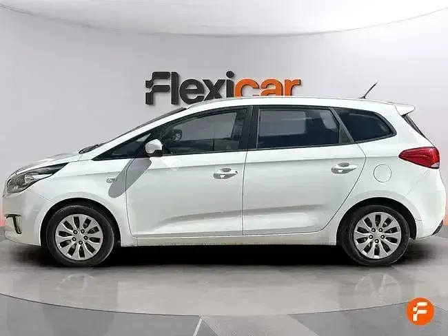 Usado Kia Carens 135 CV (99 kW) 2016 Blanco Monovolumen