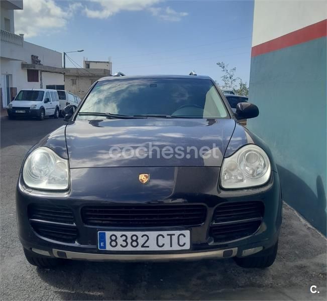Negro Usado 2004 Porsche Cayenne S SUV | 12.500 € (Caro) - Imagen 1/4