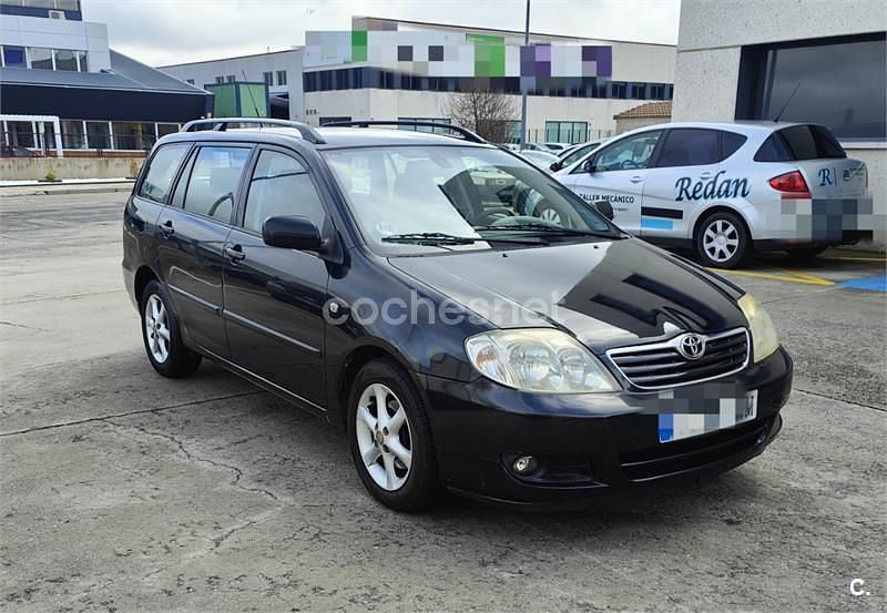 Usado Toyota Corolla Sol 116 CV (85 kW) 2006 Negro Familiar