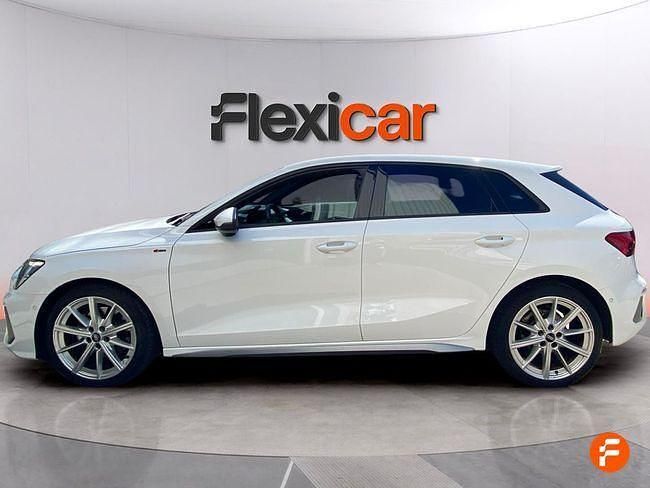 Usado Audi A3 116 CV (85 kW) 2021 Blanco Berlina