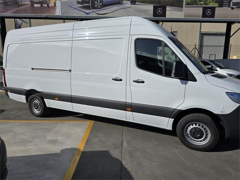 Nuevo Mercedes Sprinter 150 CV (110 kW) 2025 Blanco Van