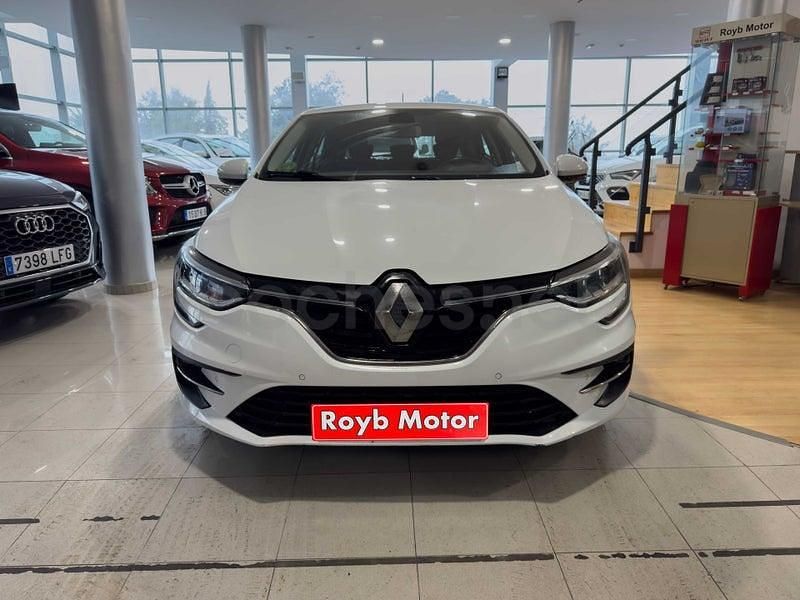 Usado Renault Mégane IV Life 115 CV (84 kW) 2021 Blanco Berlina
