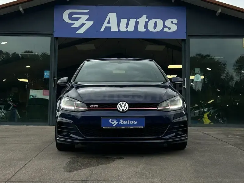 Usado VW Golf VII GTI 245 CV (180 kW) 2018 Azul Berlina