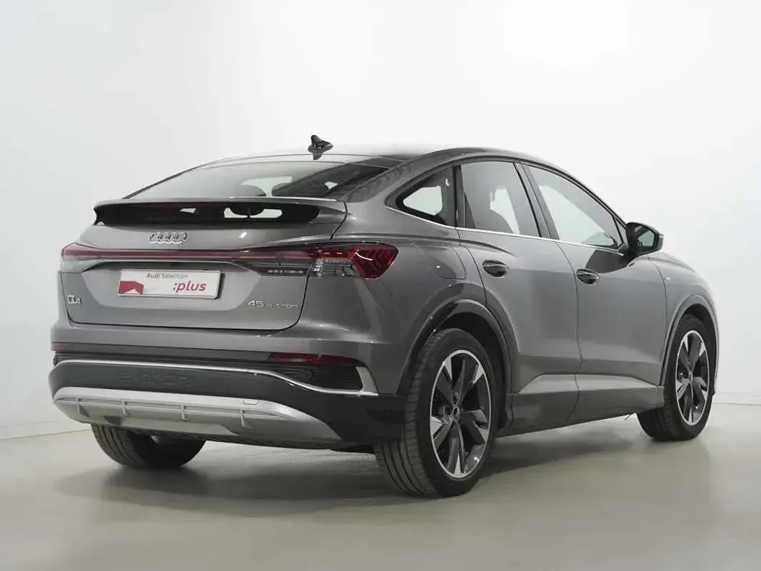 Usado Audi Q4 Sportback e-tron S-Line 210 kW (286 CV) 2024 Gris SUV