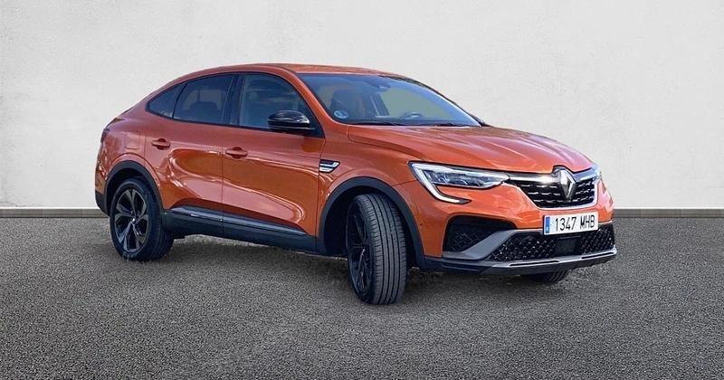 Usado Renault Arkana RS Line 160 CV (117 kW) 2023 SUV