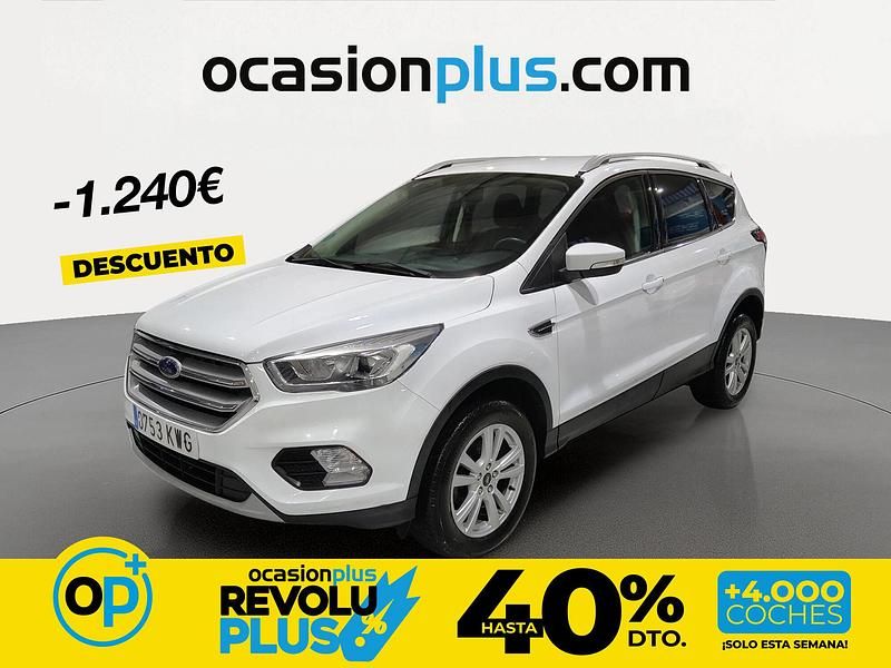 Usado Ford Kuga Trend+ 120 CV (88 kW) 2019 Blanco SUV