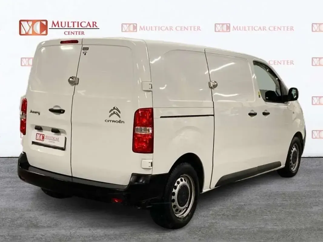 Usado Citroën Jumpy 120 CV (88 kW) 2021 Blanco Monovolumen